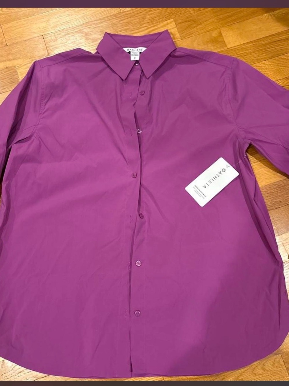 Athleta Performance Poplin Top Womens Size S Petite Purple
Button Up Shirt